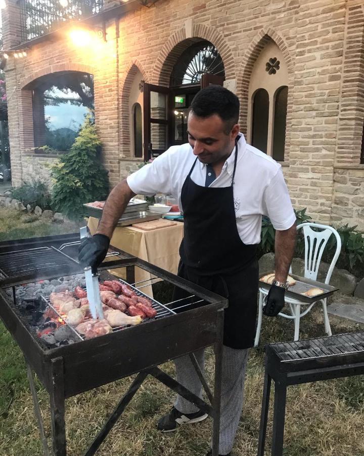 Hotel Lo Smeraldo Roccavivara Esterno foto