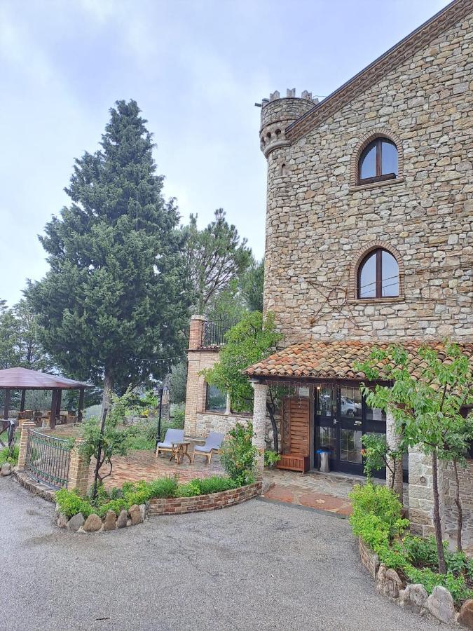 Hotel Lo Smeraldo Roccavivara Esterno foto
