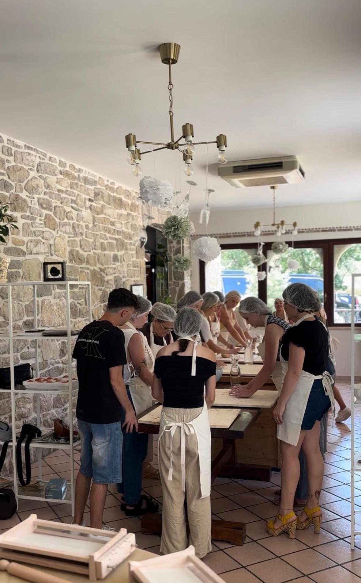 Hotel Lo Smeraldo Roccavivara Esterno foto